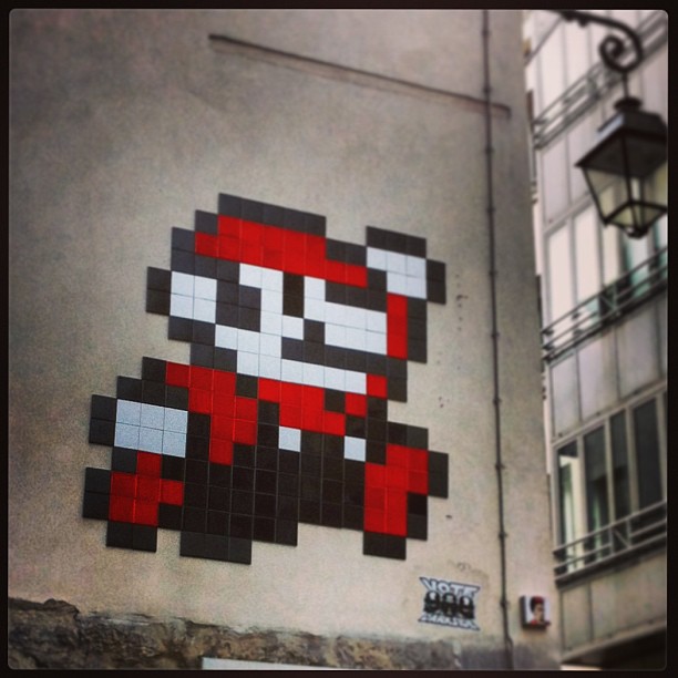 INVADER Super Mario VZG1AWnmti