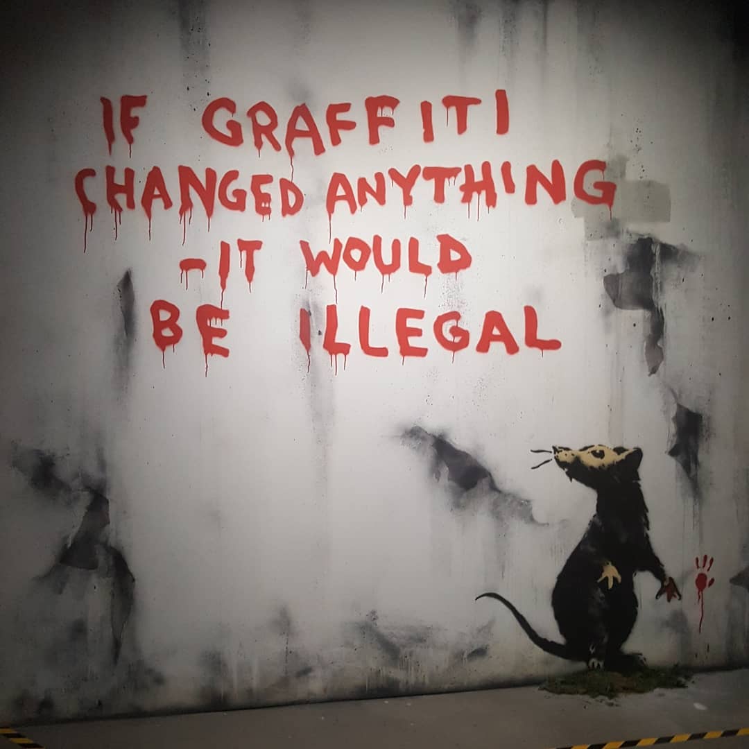 bansky grafitti B2rmQBbIUJb