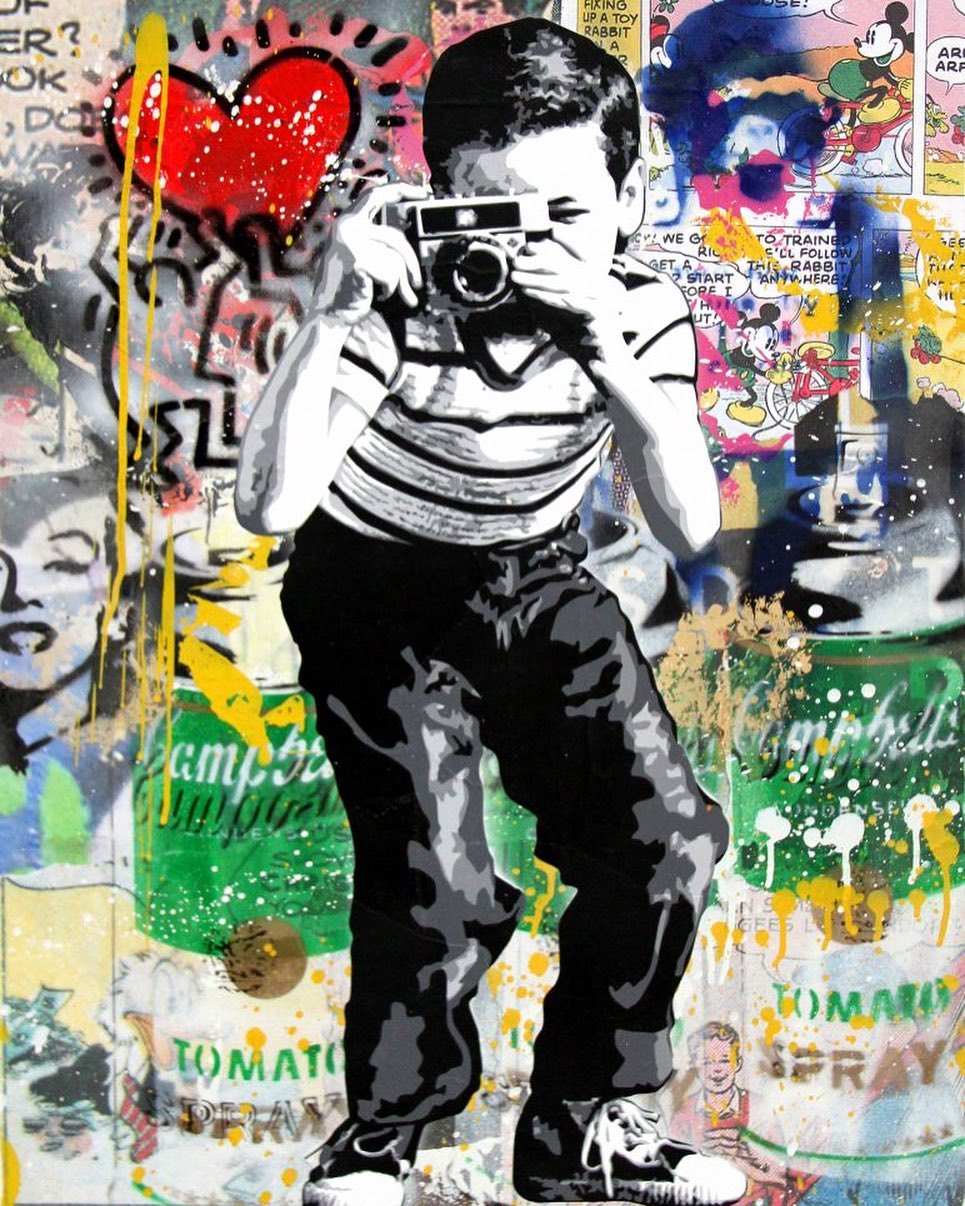 mr brainwash smile B3FUVO1n0of