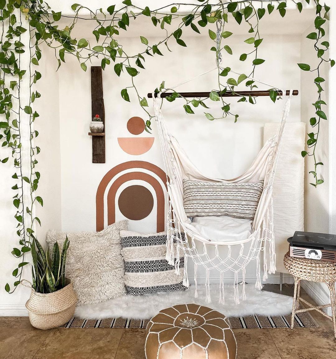 Hammock discount reading nook