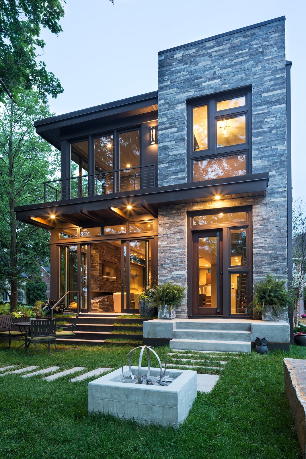 builder john kraemer and sons lake calhoun organic modern residence winner of 2016 integrity red diamond achiever award